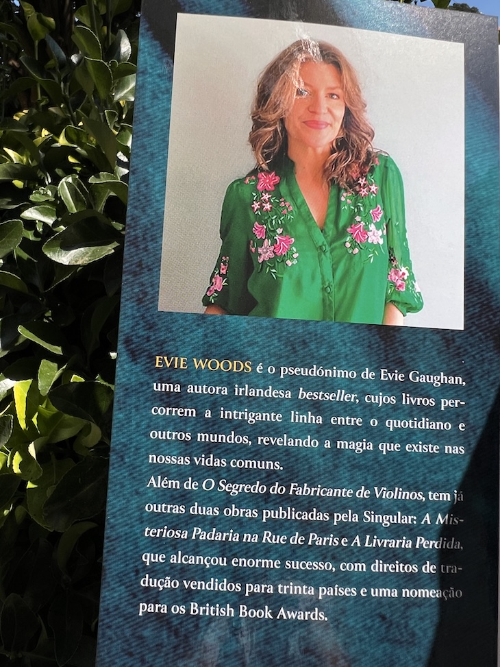 Autora_O Segredo do Fabricante de Violinos, de Evie Woods