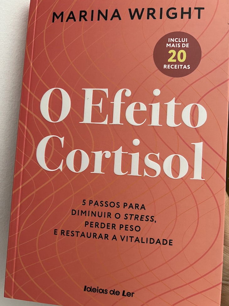 Capa "O Efeito Cortisol" - Marina Wright © Viaje Comigo