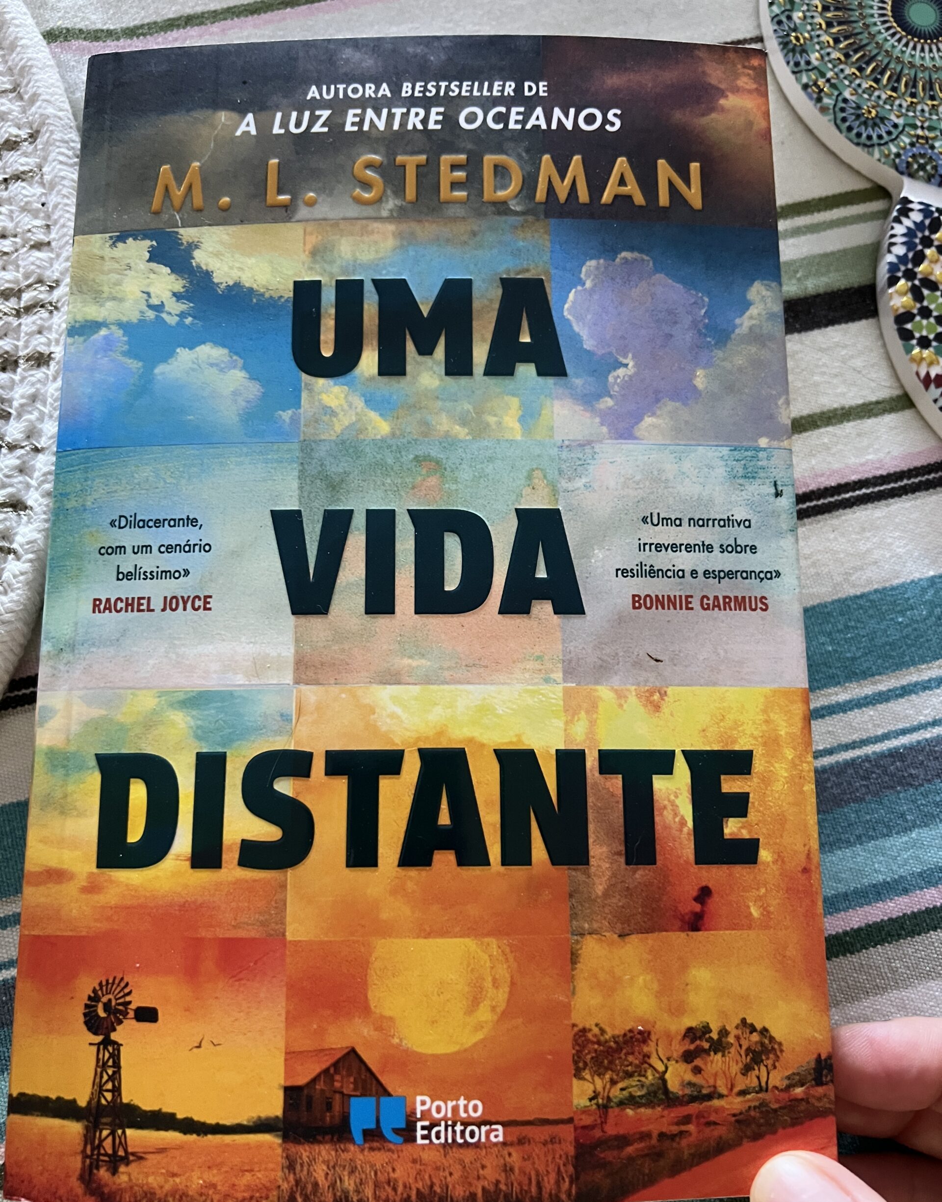 "Uma Vida Distante" . Livro da autora M. L. Stedman © Viaje Comigo