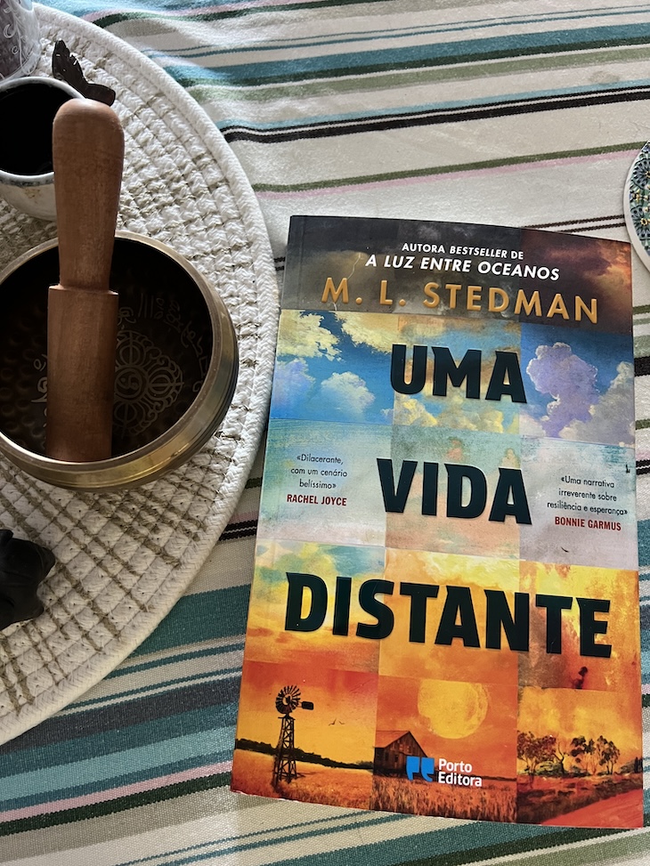 Uma Vida Distante . M. L. Stedman © Viaje Comigo
